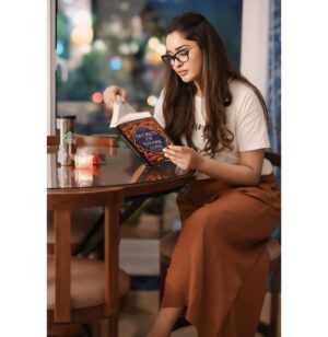Adla Khan Instagram - 🤎🧸