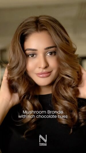 Adla Khan Instagram - #NABILA #NabilaSalon #HairTransformation 
#adlakhan