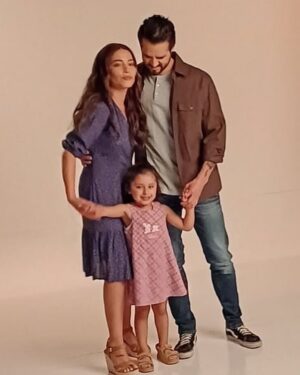 Adriana Fonseca Instagram - Papas por conveniencia dump.
_______
Este domingo ya el final de este bello proyecto ✨
This Sunday marks the end of this beautiful project.
.
.
#papásporconveniencia #tv #cute #actress #lifestyle #memories
