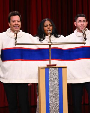 Adrienne Warren Instagram - Thank you @jimmyfallon and everyone at @fallontonight for supporting @thelastfiveyears. 
Also, JIMMY!!!!! Thank you for the best First Preview gift basket!! I will use every bit of it!!! @jimmyfallon 🙌🏾🫶🏾

Styling: @shionat 
HMU: @geobrianhmu
📸: @toddowyoung