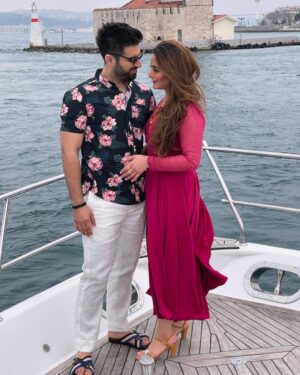 Aiman Khan Instagram - Together forever ♥️💋 
@muneeb_butt