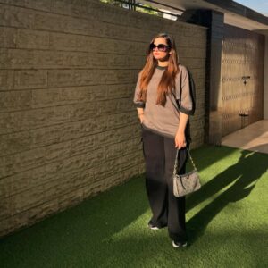 Aiman Khan Instagram - Sweet December ♥️