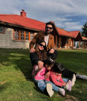 Aiman Khan Instagram - Surrounded by beauty, surrounded by love. Making unforgettable memories with my favourite people in the world ♥️ 

@retreat_house_nathiagali thanks for the perfect vacation spot ♥️