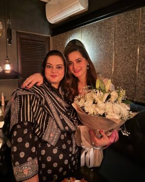 Aiman Khan Instagram - Thankyou for all your lovely wishes ♥️ 
Missing my better half on our birthday a little too much @minalkhan.official ♥️