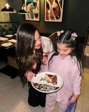 Aiman Khan Instagram - Thankyou for all your lovely wishes ♥️ 
Missing my better half on our birthday a little too much @minalkhan.official ♥️