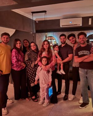 Aiman Khan Instagram - Thankyou for all your lovely wishes ♥️ 
Missing my better half on our birthday a little too much @minalkhan.official ♥️