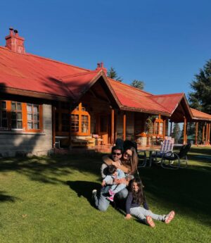 Aiman Khan Instagram - Surrounded by beauty, surrounded by love. Making unforgettable memories with my favourite people in the world ♥️ 

@retreat_house_nathiagali thanks for the perfect vacation spot ♥️