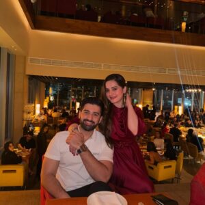 Aiman Khan Instagram - Date night ♥️
