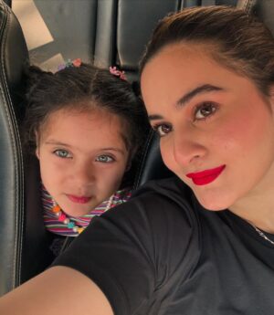 Aiman Khan Instagram - Happy new year to all of you! Let’s recap 2024 and wait for part 2😂♥️ 

Special shoutout to my fans fam!!! Thank you so much for being part of my life your support means the world to me ♥️