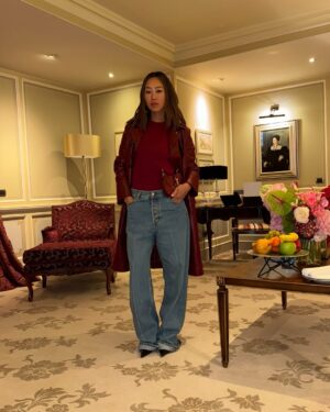 Aimee Song Instagram - Everything I wore, everything I ate, everything I saw during my 24 hours in Milan, invited by @gucci for the #GucciFW25 show. And yes, I packed only a carry-on again. 🇮🇹❤️