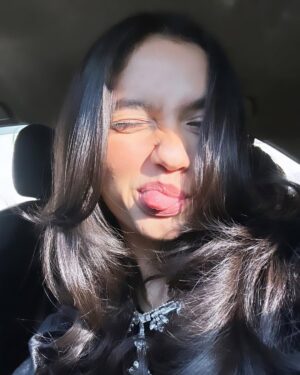 Aina Asif Instagram - car selfies 🔛🔝

#ainaasif #instagood #instagram #explore #explorepage