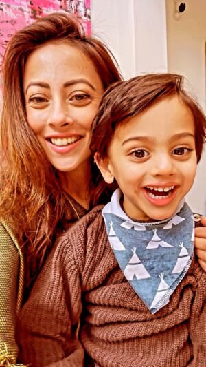 Ainy Jaffri Instagram - From Aydoo 💝