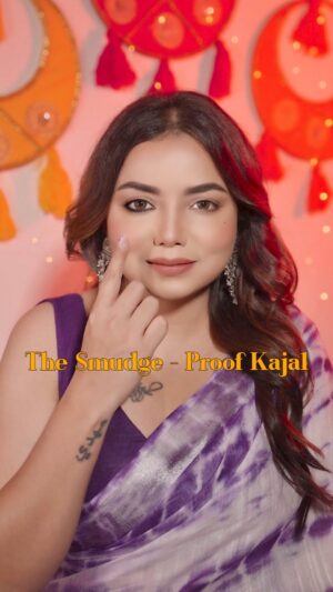 Aisha Mahdi Instagram - 👝🌸// #TyoharkiTayariAishaKeSang

Calling all my fellow Bengalis! It's that time of the year when our city transforms into a magical wonderland. Durga Puja is here, and we're ready to celebrate in style! 💃✨

But wait, before you step out looking like a diva, let's talk about your makeup game. We all know how important kajal is to complete our Pujo look, right? So, here's a quick tip to ensure your kajal stays intact and smudge-free all day long!

• First, gently absorb any moisture from your lower waterline using a q-tip. This will give you a smooth canvas for your kajal.

• Next, grab your favorite black pencil and tightline your upper waterline. Extend it a little for that extra drama – we're here to shine, after all!

• Now, here's the secret weapon – apply a black eyeshadow close to your waterline. This will lock your kajal in place and prevent any smudging or budging.

Complete your look with your go-to mascara, and you're all set to rock this Durga Pujo with confidence. 🌟
Share your stunning makeup creations with me by tagging me. I can't wait to see all your fabulous looks!

Now go out there and make heads turn with your smudge-free kajal. Let's make this Durga Puja one to remember!

Wearing Handmade Tie And Dye Cotton White- Purple Saree By @verymuchindian.official 

#DurgaPujaReady #KajalGameStrong #MakeupLove #VeryMuchIndianSarees