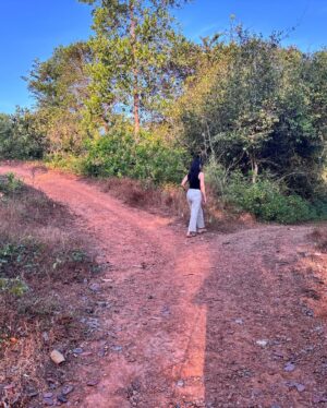 Aishani Shetty Instagram - ಎನ್ನ ಊರು 🌴