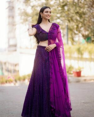 Aishwarya Khare Instagram - 💌✨
.
 Outfit- @ankurjofficial 
@thewisedesign 

Styled by - @pranavi_chandna ❤️😘

MUA - @makeupbyfarhan

Photographer- @shadank_photography