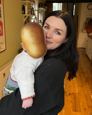 Aisling Bea Instagram - The age of Aquarispuds. 🥔