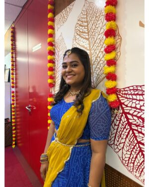Akalya Venkatesan Instagram - Celebrations 🎉 

Beautiful outfit from @_gina_couture ❤️
MUA @revathisachu_makeoverartistry ❤️
Captured @urs_chandanramesh ❤️
Jewels 💎 @urs_chandanramesh ❤️
#adithyatv #love
