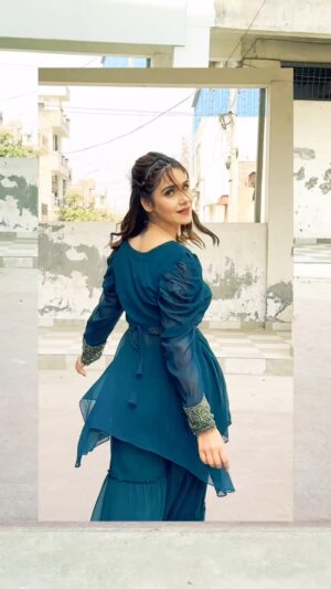 Akshitaa Agnihotri Instagram - “I am the princess of my own fairytale”🪽❤️‍🔥

#reels #beauty #indowestern #greenlover #wanderlust #akshitaaagnihotri #fashion #explore #aktravels #wanderer #punjab #punjabi #appreciationpost #babydoll