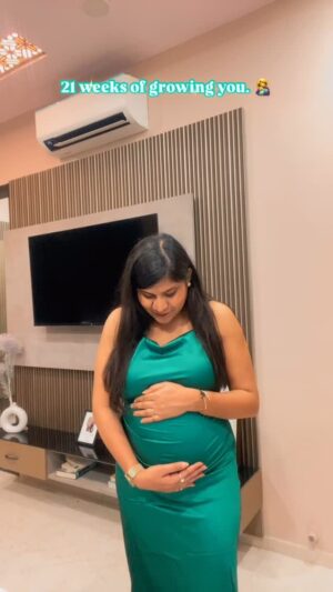 Akshya Digital Diaries Instagram - Its when my baby was 21 weeks in my belly and I was very much active! ♥️👩‍🍼👕
.
#Baby #babylove #mybaby #babyboy #babyboys #babymom #mom #momlife #momblogger #momboss #momtobe #momandson