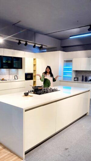 Akshya Digital Diaries Instagram - @regalokitchen has stunning kitchen layouts, and you cannot believe kitchen looks so beautiful with all the hidden appliances.
They have in built barbeque, air fryer, fridge, staircase, pantry, corner shelves which looks so elegant. 🌸
.

Website: https://www.regalokitchens.com/
For Enquiry: 9971002673
For Franchise: 9971006612
.
#kitchen #kitchendesign #kitchendecor #kitchenremodel #kitchenrenovation #kitcheninspiration #food #foodblogger #foodblog #foodstagram #healthyfood #foodporn #foodgasm #foodlover #instafood #renovation