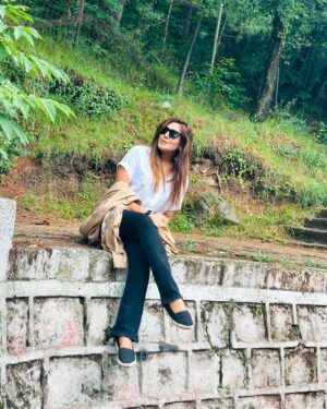 Aleezay Rasul Instagram - In all things of nature there is something of the
  Marvellous 🤩 🧿💛 
 

#nature #photography #naturephotography #love #travel #photooftheday #instagood #beautiful #picoftheday #photo #instagram #naturelovers #art #landscape #like #follow #travelphotography #bhfyp #happy #sunset #summer #life #sky #beauty #mountains #flowers #photographer #instadailypost❤️💋😍☀️📸🆒