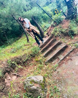 Aleezay Rasul Instagram - In all things of nature there is something of the
  Marvellous 🤩 🧿💛 
 

#nature #photography #naturephotography #love #travel #photooftheday #instagood #beautiful #picoftheday #photo #instagram #naturelovers #art #landscape #like #follow #travelphotography #bhfyp #happy #sunset #summer #life #sky #beauty #mountains #flowers #photographer #instadailypost❤️💋😍☀️📸🆒