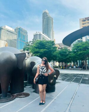 Aleezay Rasul Instagram - We travel not to escape life, but for life not to 
  Escape us🧿💛
 

  #thailand #bangkok #travel #phuket #thai #travelphotography #thailandtravel #photography #indonesia #amazingthailand #love #malaysia #chiangmai #asia #singapore #nature #travelgram #beach #photooftheday #pattaya #ig #instagood #krabi #thaifood #travelblogger #instagram #bkk #beautiful #instalike