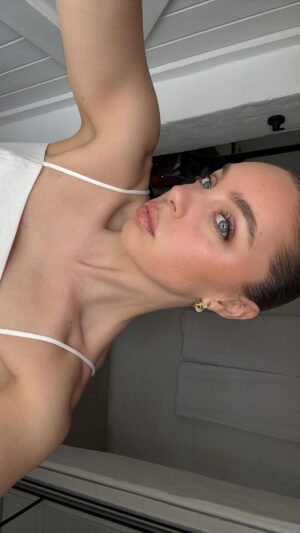 Alexa Losey Instagram - ugly cried for about an hour over ambar & caspar lee!!! they’re so married and it’s the best ever