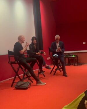 Alexis Knapp Instagram - WHITEBIRD is going to win an Oscar, mark my words. 
So grateful to attend this special friends&fam screening, ty 2dux2 for the invite. Slide 2 says it all…. This film was blessed by the heavens, defying all natural law ! ! ! 🪽🌤️🌄 I couldn’t stop crying at a certain point, this film is true art. And it’s meant to be seen on the big screen so if you haven’t seen it yet, please don’t wait. Go while you can! A cathartic and moving experience, I was on cloud 9 after all my tears settled…felt so light, inspired & blissful. Thank you for that experience. 
Congratulations to all involved and most especially to Marc and his beautiful & magical wife Renée who EP’d it. They are a true DREAM team🪽🫶🏼🌠 @whitebirdmovie @wme #goseeit #oscars2025

Ps: pls excuse the dancing car vids on the way to the screening - its becoming a theme I cannot deny 😂✌🏼💃🏻