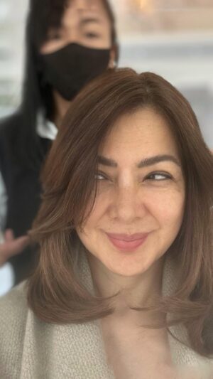 Alice Dixson Instagram - @theblocbyjuniesierraandco #Yeng
No makeup, just hair ❤️❤️❤️