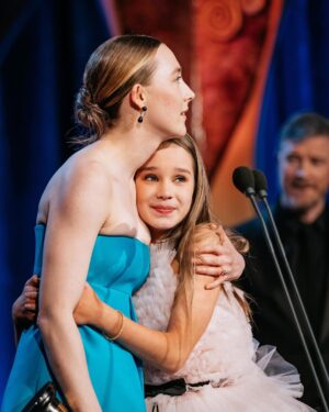 Alisha Weir Instagram - Your strength and grace inspire me to be the best version of myself, I hope to follow in your footsteps 💫🤍🫶🏻
#saoirseronan 
@iftaacademy 🖤