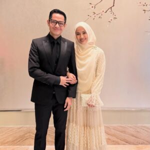 Alyssa Soebandono Instagram - Selamat atas penikahan @zumizolazulkiflinurdin dan @putri_zulhas, In Syaa Allah Sakinah Mawaddah Warahmah, bahagia dunia akhirat, aamiin ya Allah.
.
#wedding 
#masyaallahtabarakallah