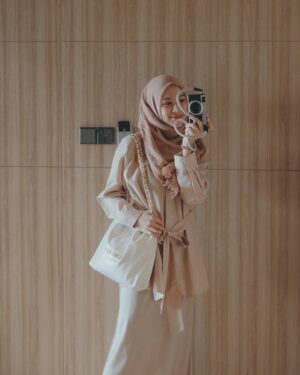Alyssa Soebandono Instagram - Embracing post 3rd C-section journey ♡