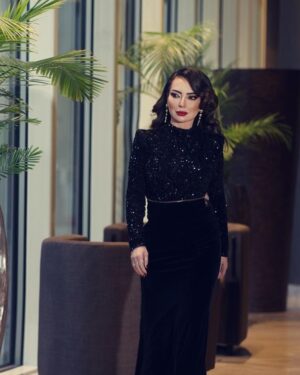 Amal Arafa Instagram - كنت سعيدة بوجودي بالرياض ب جووي اووردز 
كل المحبة والألق ⭐️
@joyawards

Photos by: @Suad_youssef
Makeup with the creative Zakia from Ariam Salon
@ariam_center
Hair style by Sarah
@saroona.hair
Styled by : @najaad_ss
Jewelry : @mystique_ksa