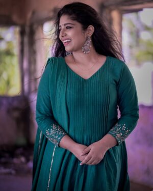 Amala Gireesan Instagram - Costume by @kalista_shaheera_noushad 
📸 @prabhuv_ 

#churidar #feel #love #wind #happyness