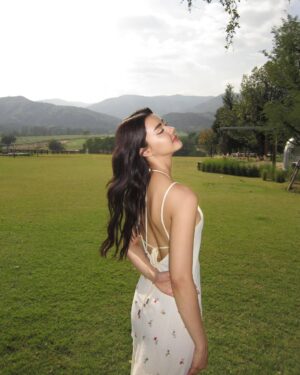 Amanda Obdam Instagram - you are my sunshine