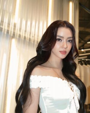 Amanda Obdam Instagram - Team Wang 

#TEAMWANGdesign
#ISEETHELIGHTS
#TEAMWANGdesignTHAILAND
#club21thailand
#EMSPHERE