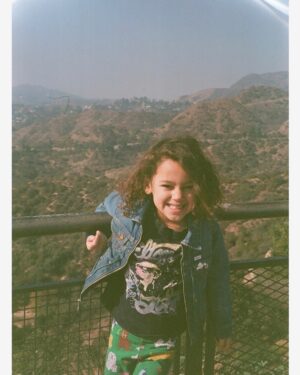 Amber Stevens West Instagram - My sister in law came to visit, brought her camera and captured the cutest moments. Love you @jamee_west