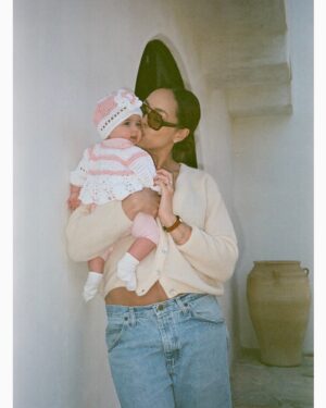 Amber Stevens West Instagram - My sister in law came to visit, brought her camera and captured the cutest moments. Love you @jamee_west