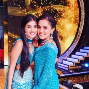 Ami Trivedi Instagram - Bts at Rwsp with  my munchkin @pranalirathodofficial ❤