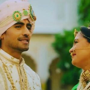 Ami Trivedi Instagram - Dont have a single individual pic with you(coz we never have our phones on set) but every pic of Abhi-Manjari speaks about the rapport we share on and off screen. My favourite co-actor, one of my favorite human beings and the heart throb of millions(I know from the million msgs I receive on social media!) Truly an inspiration..an institution! Thank you for being you. Happiest birthday to you "pumpkin" @harshad_chopda ( that settles our score with "munchkin";D)