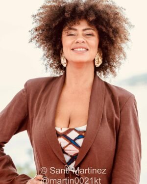 Ana Flavia Cavalcanti Instagram - Saudade de @sitgesfestival 🍓
Continente de Davi Pretto no @globoplay 
Inesquecível receber uma massagem tailandesa frente mar. 
Resumindo: a vida presta 🍓

#ᴛʙᴛ