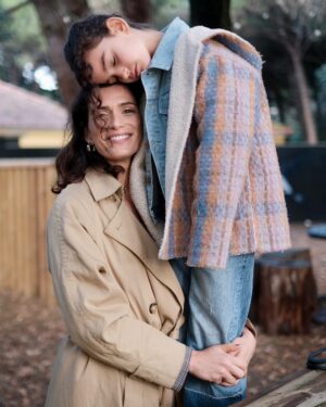 Ana Varela Instagram - O que tem em energia e rebeldia, tem, na mesma dose, em meiguice. Parabéns meu amor pequenino. O Mundo é tão mais bonito contigo. 💕