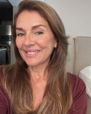 Andrea Frigerio Instagram - Son Días de rodaje
#VacacionesConPapa
@dariobarassi ♥️
@violeurtizberea ♥️
@spregelburd ♥️
@gabrielnesci ♥️
@pampafilms ♥️
@mlasansky ♥️
@cimarron_cine ♥️