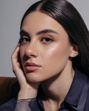 Andria Tayeh Instagram - Introducing Andria Tayeh as the new Giorgio Armani Middle East Beauty Ambassador. 

“I am thrilled and honored to embark on this new journey with Armani beauty. This marks a real milestone for me, as the brand embodies values I have always cherished: timeless elegance, dramatic simplicity, and women empowerment. Armani beauty reveals one’s charismatic personality in the most subtle and natural way. It’s this pure simplicity that creates an impact, and this is exactly what I hope to bring to the Arab cinema world.” - Giorgio Armani Middle East Beauty Ambassador, @andria_tayeh 

Credits: @burgersandhoodies
Makeup: @georges__ghantous

@giorgioarmani

#Armanibeauty #LuminousSilk #AndriaTayeh #Blush #Foundatio