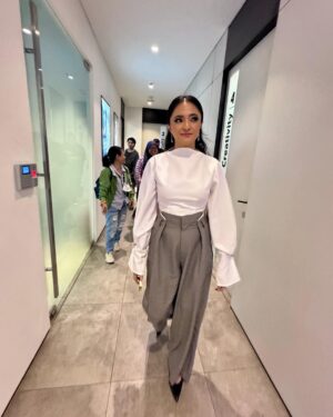 Andriani Marshanda Instagram - OUT NOW Jangan Salahkan Aku Selingkuh! ✨

@jsas_series 
Directed by @rudisoedjarwo 
Production House @leopictures_official 
@wetvoriginal @wetvindonesia 

My Look Credits: 
Outfit @josephineanni X @hiantjen
Jewelry @diamondpavilion
MUA @rama_jee
Hairdo @yunican991
Styled by @rikkisi @milsonmassie