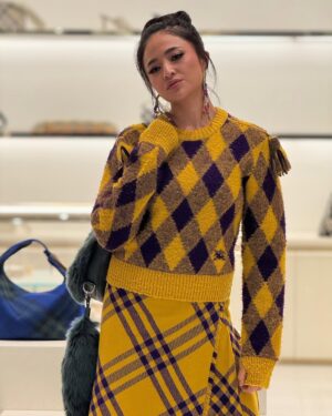 Andriani Marshanda Instagram - Autumn, Winter, @burberry