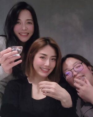 Angel Han Instagram - ❤️