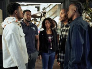 Angel Parker Instagram - Football Mom tonight on @cwallamerican on @thecw 🏈