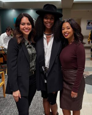 Angel Parker Instagram - Luna is back on @therookieabc tonight directed by ICON @tasha4realsmith and keeping her side-eye on things at the hospital. DO NOT LIE TO LUNA! Or anyone really :)